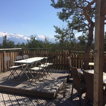 Отель Camping La Chabannerie Saint-Martin-de-Clelles Экстерьер фото