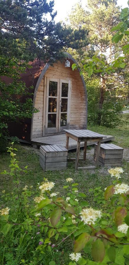 Отель Camping La Chabannerie Saint-Martin-de-Clelles Экстерьер фото